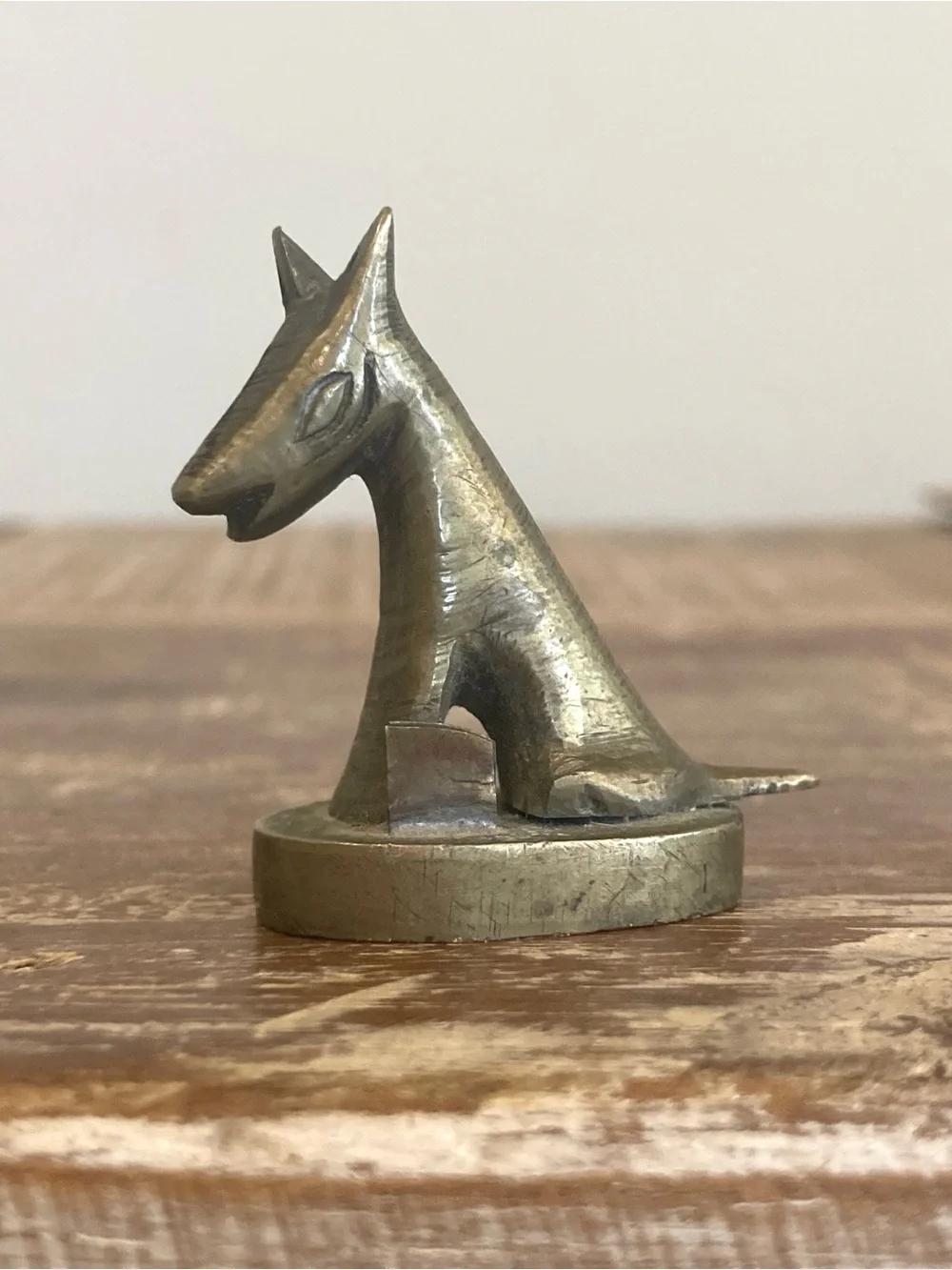 Metal Dog Place-card Holder Figurine Sculpture 1 5/8” Tall China - Picture 1 of 12